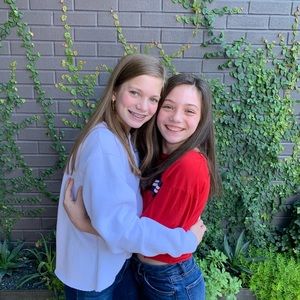 Meet your Posher, Laine